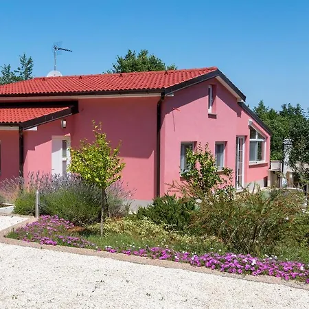 בית נופש House Bumbiste 1703